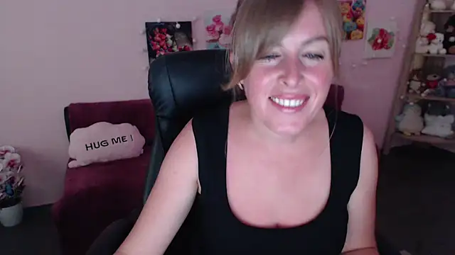 Hot Milady online show from 07-08-26, 07:53