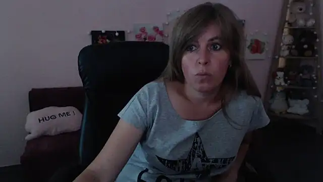 Hot Milady online show from 06-26-26, 07:14