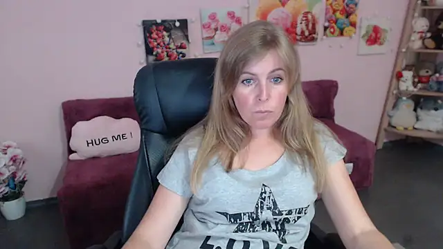 Hot Milady online show from 07-02-26, 07:36