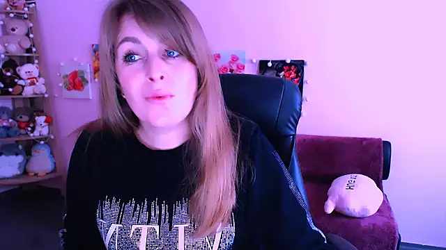 Hot Milady online show from 03-24-26, 09:20