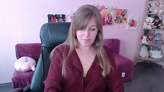 Hot Milady online show from 05-05-26, 07:22