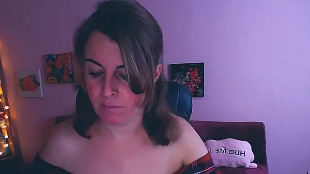 Snapshot of Hot_Milady chatting on 02-04-25, 07:29 Hot Milady online show from 02-04-25, 07:29