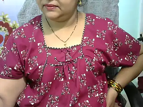 Snapshot of Naughty_Nityaa chatting on 03-13-25, 12:37 Naughty Nityaa online show from 03-13-25, 12:37