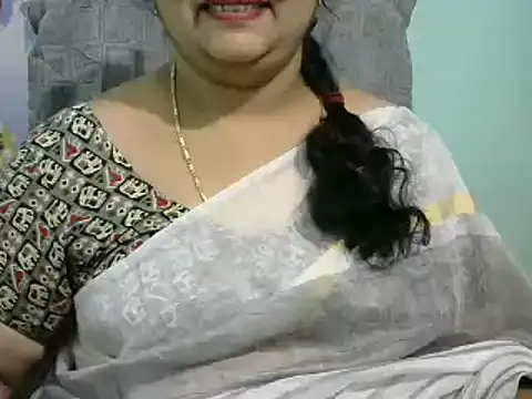 Snapshot of Naughty_Nityaa chatting on 03-21-25, 04:40 Naughty Nityaa online show from 03-21-25, 04:40