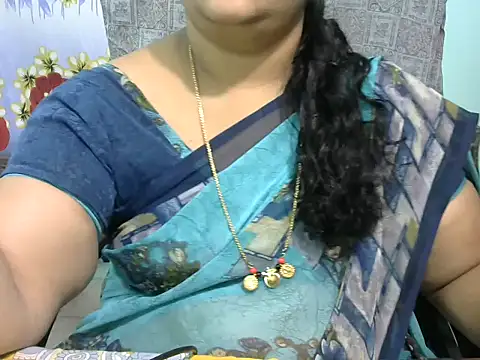 Snapshot of Naughty_Nityaa chatting on 03-08-25, 05:59 Naughty Nityaa online show from 03-08-25, 05:59