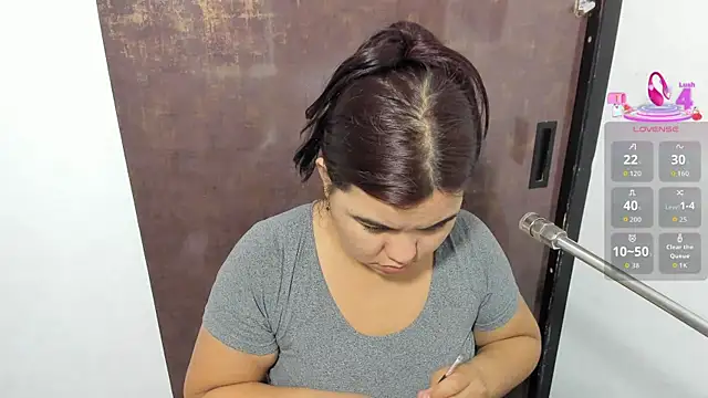 klhoe boobs online show from 05-09-26, 03:32