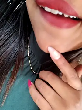 Mariangel 11 online show from 11-21-25, 02:05