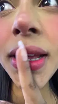 Snapshot of Mariangel_11 chatting on 04-25-26, 02:03 Mariangel 11 online show from 04-25-26, 02:03