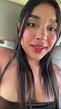 Snapshot of Mariangel_11 chatting on 04-30-26, 02:02 Mariangel 11 online show from 04-30-26, 02:02