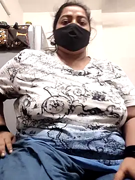 zeepe19 online show from 10-07-25, 05:25