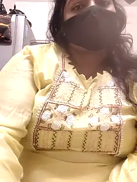 zeepe19 online show from 11-18-25, 09:34