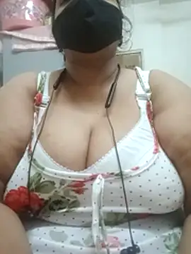 zeepe19 online show from 05-13-26, 02:51