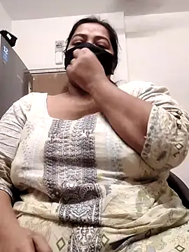 zeepe19 online show from 11-05-25, 02:58