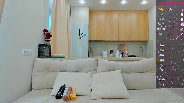 lyeva lover  online show from 03-08-25, 04:01