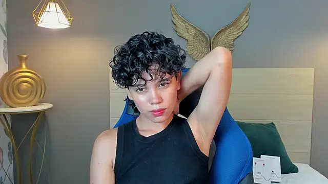 Snapshot of fernanda_indie chatting on 02-11-25, 03:29 fernanda indie online show from 02-11-25, 03:29