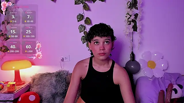 Snapshot of fernanda_indie chatting on 09-27-25, 08:48 fernanda indie online show from 09-27-25, 08:48