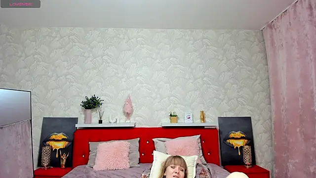 KattyPeachX online show from 11-09-25, 01:31