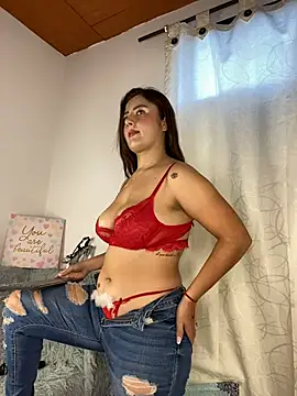 Snapshot of Susi_30 chatting on 06-21-26, 10:48 Susi 30 online show from 06-21-26, 10:48