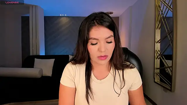 ValeriaRoldanX online show from 04-06-26, 10:38