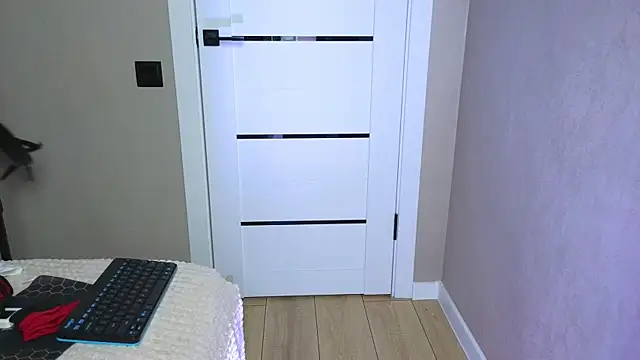 Your Auggie online show from 03-21-25, 03:46