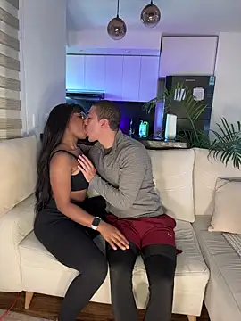 tiana nave online show from 11-04-25, 11:36