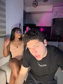 tiana nave online show from 04-14-26, 02:27