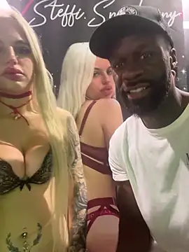 MacTroy online show from 09-28-25, 01:40