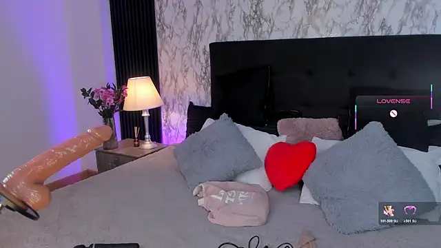 Miamontoya online show from 05-29-26, 02:12