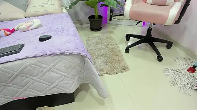 KIMAPRIL online show from 01-13-26, 07:51