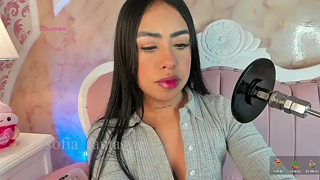 Snapshot of Sofia_fantasyy chatting on 12-04-25, 12:37 Sofia fantasyy online show from 12-04-25, 12:37