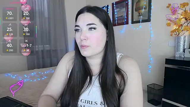 Lillianhot68 online show from 12-23-25, 09:41