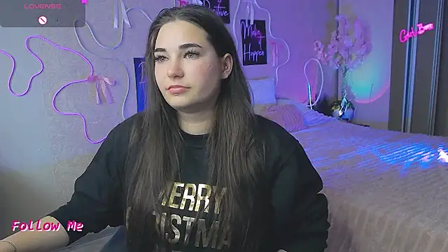 Lillianhot68 online show from 07-12-26, 06:25