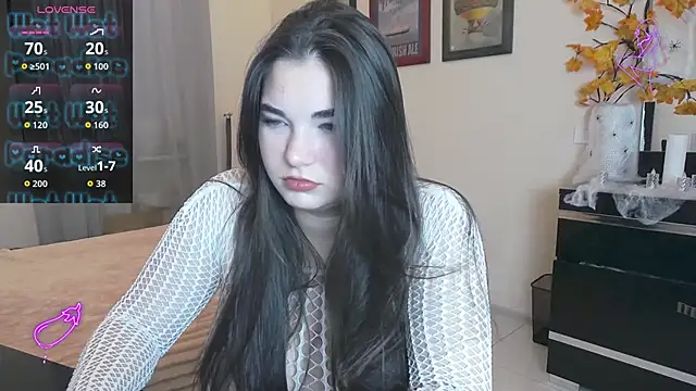 Lillianhot68 online show from 10-24-25, 06:45