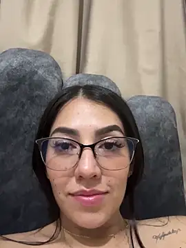 Snapshot of StaceyJones1 chatting on 03-05-25, 03:18 StaceyJones1 online show from 03-05-25, 03:18