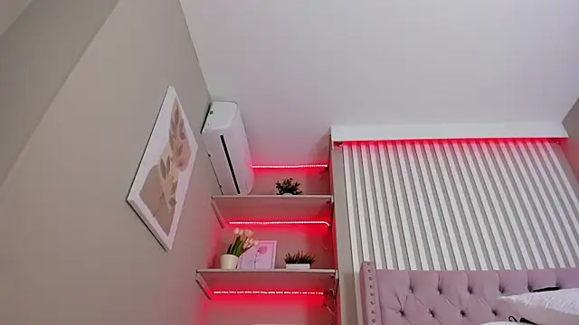 Snapshot of StaceyJones1 chatting on 02-25-25, 05:51 StaceyJones1 online show from 02-25-25, 05:51