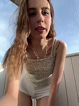 Snapshot of HellPeach chatting on 03-15-25, 01:40 HellPeach online show from 03-15-25, 01:40