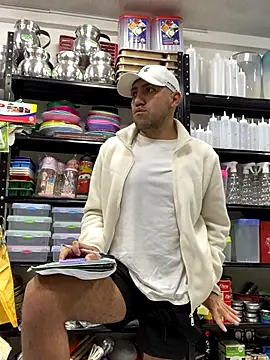 JuanZapata33 online show from 11-24-25, 10:43