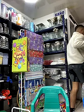 JuanZapata33 online show from 12-03-25, 09:58