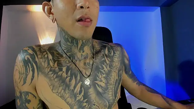 Travistanner 28 online show from 12-04-25, 08:19