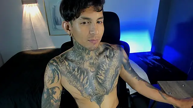 Travistanner 28 online show from 11-29-25, 06:24