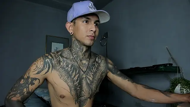 Travistanner 28 online show from 02-09-26, 12:36