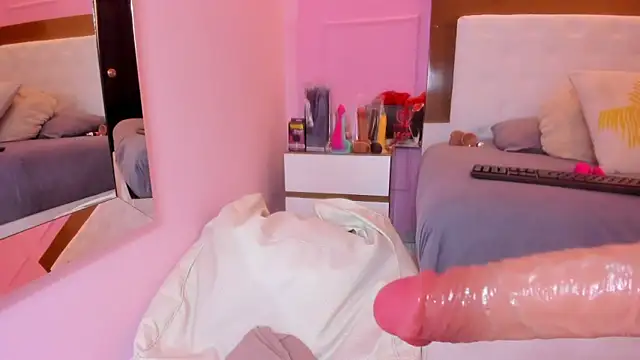 alysonJackson online show from 04-08-26, 07:37