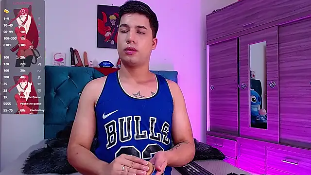 Snapshot of Randy_horny chatting on 02-21-26, 06:32 Randy horny online show from 02-21-26, 06:32