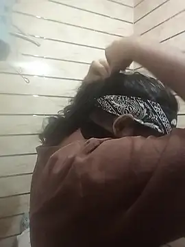 Snapshot of weeif chatting on 04-07-26, 09:49 weeif online show from 04-07-26, 09:49