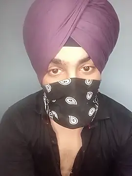 Snapshot of weeif chatting on 05-18-26, 06:56 weeif online show from 05-18-26, 06:56