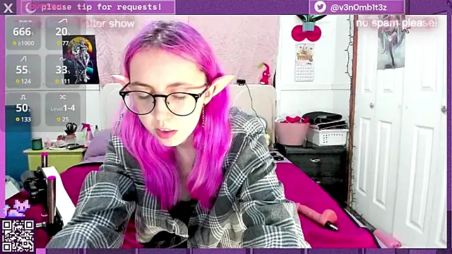 Snapshot of v3n0mb1t3z chatting on 03-20-25, 03:02 v3n0mb1t3z online show from 03-20-25, 03:02