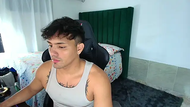 man dur07 online show from 03-11-26, 04:28