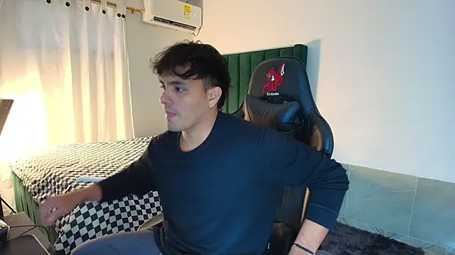 man dur07 online show from 12-14-25, 09:09