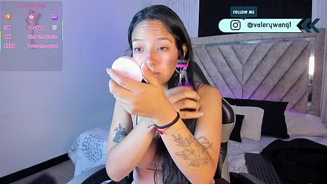 Valery wang online show from 01-15-26, 11:57