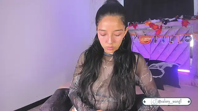 Valery wang online show from 10-24-25, 11:53